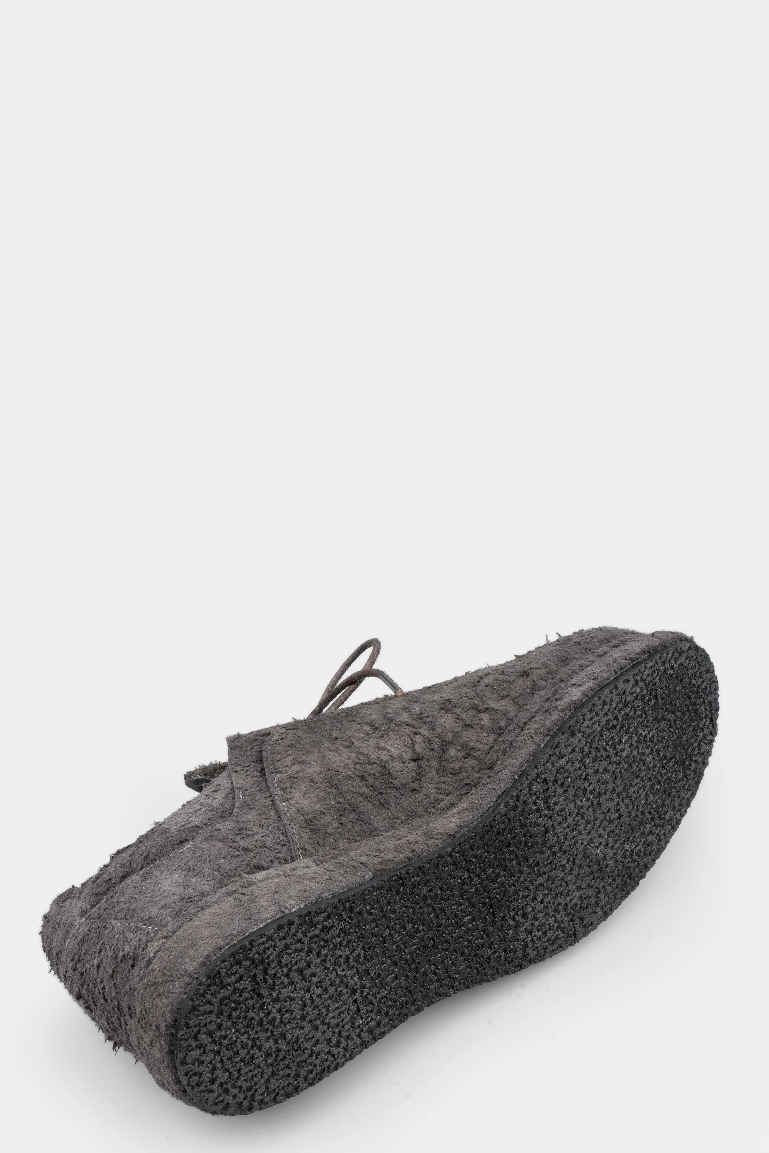 Distressed suede chukka boots, Grey