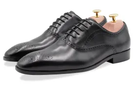 Mendoza Medallion Black Oxford